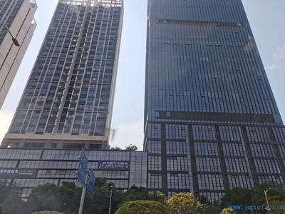 宝安中心《前海壹品》豪华精装现楼，红本70年产权，不限购