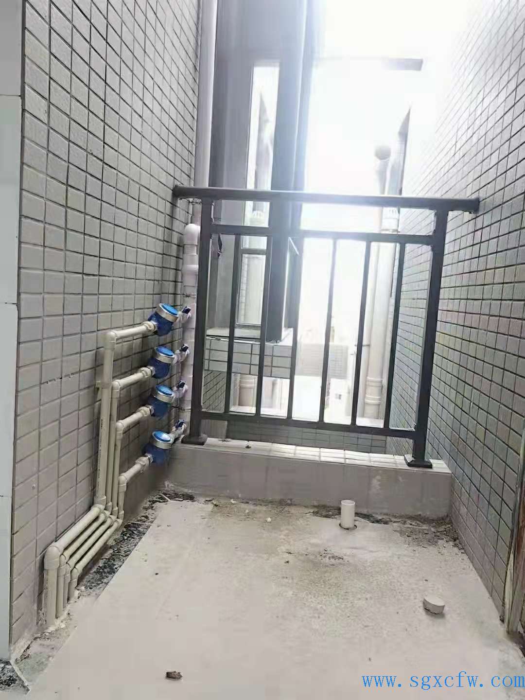 32.jpg
