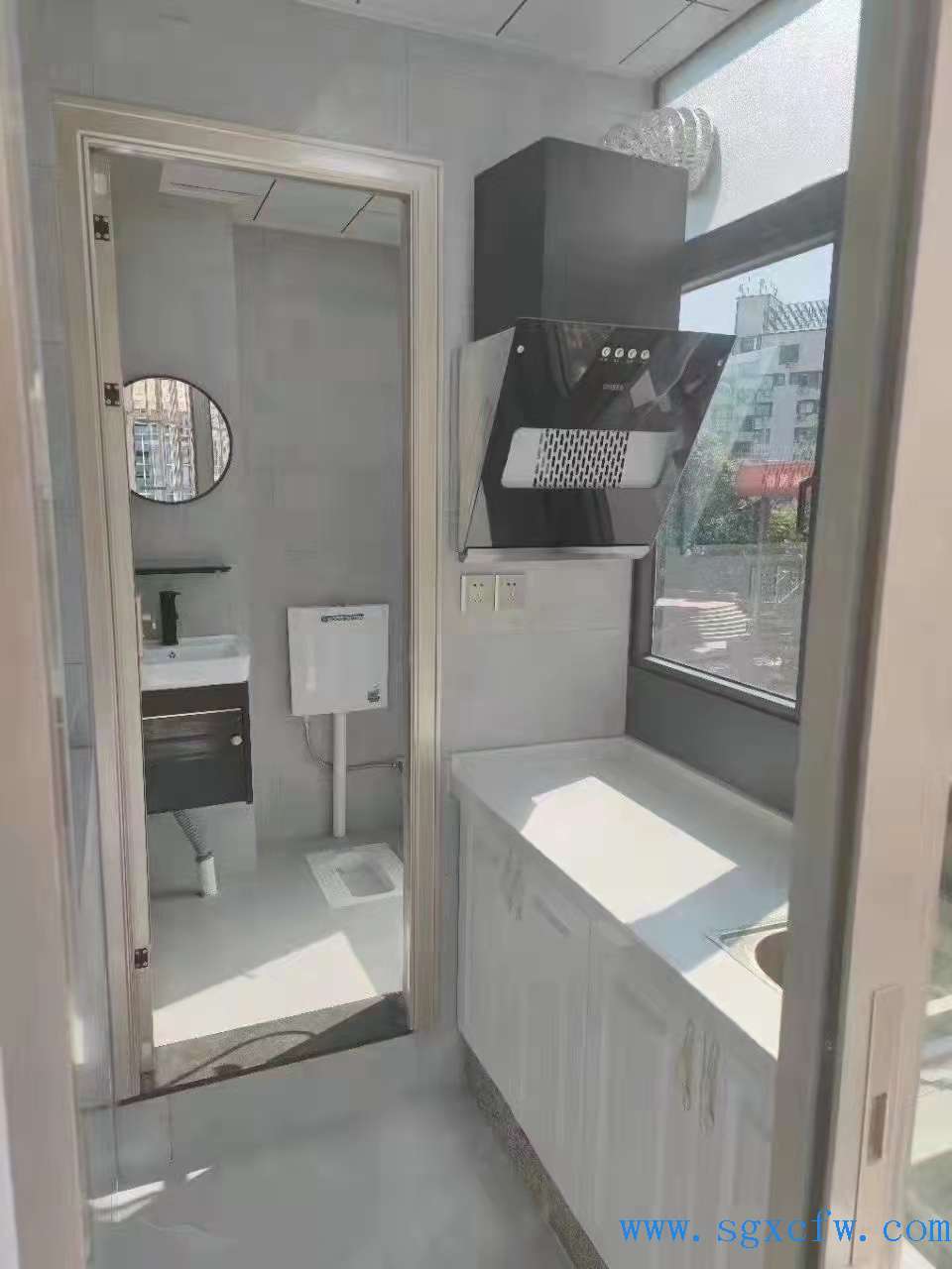 70.jpg